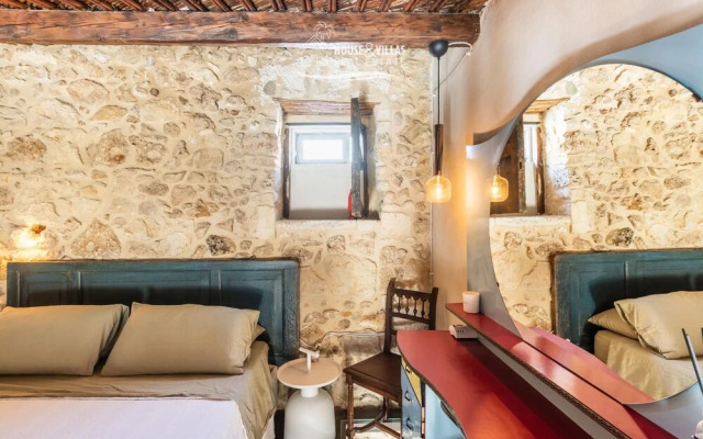 Casa Nostra in Noto With 1 Bedrooms and 1 Bathrooms