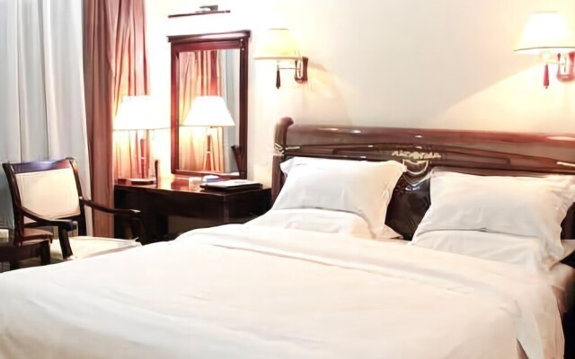Lanzhou Huachen Hotel