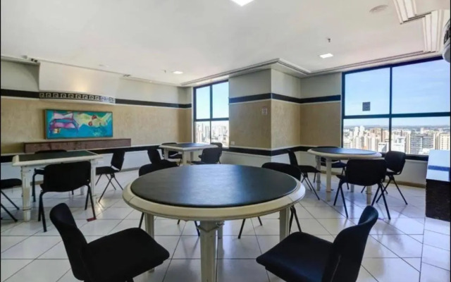 Apto Londrina Flat Hotel 1003, jacuzzi, 43 m2.