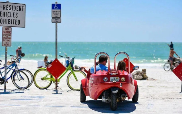 A Shore Thing by Beachside Management
