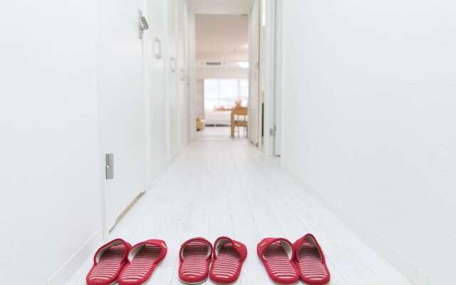 Osaka Higobashi Suite Room 301