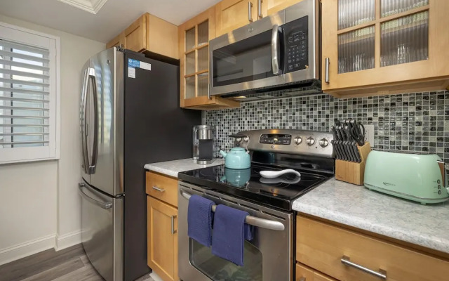 Land's End 4-306 Bay Front - Premier