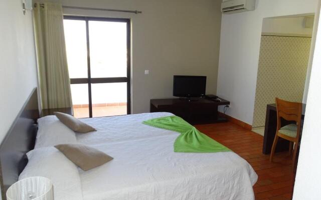 Via Dona Ana Conkrit Rentals