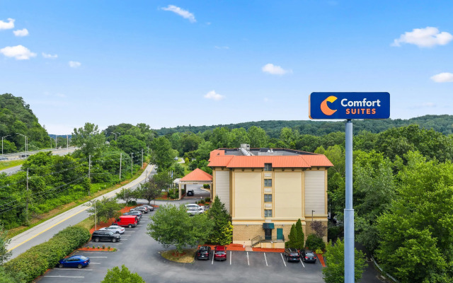 Comfort Suites Near Casinos Norwich-Uncasville CT