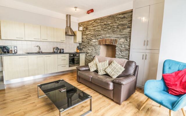 Min y Mor 1, Aberdovey
