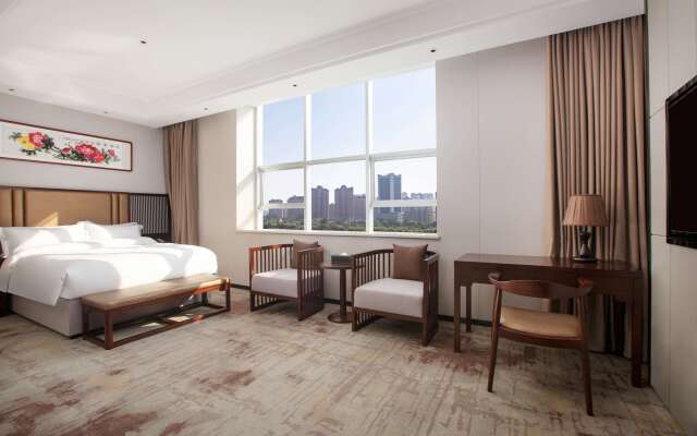 Ramada Encore by Wyndham Linqu Downtown