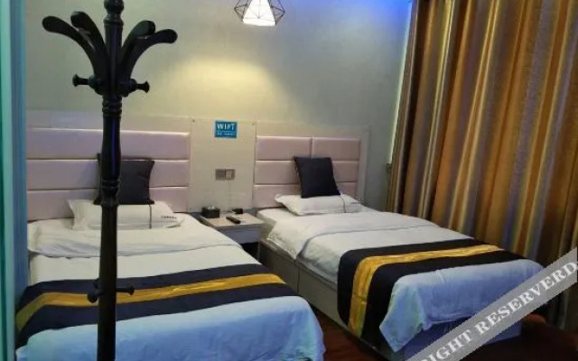 Zhengzhou Zhonghe Hotel (Exhibition Center Store)