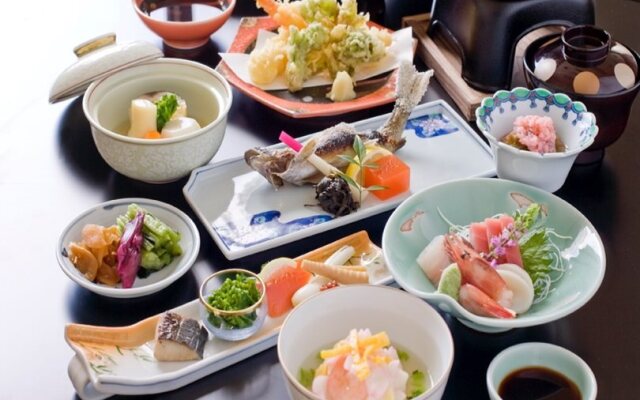 Takato Sakura Hotel