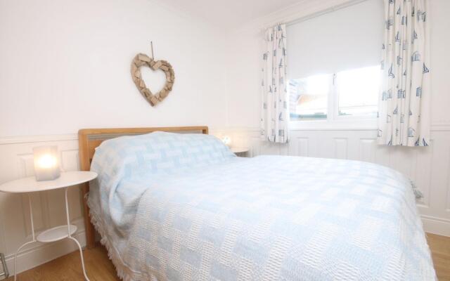 37A Medmerry Park 2 Bedroom Chalet