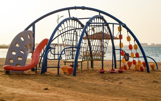 Golden Marina Resort
