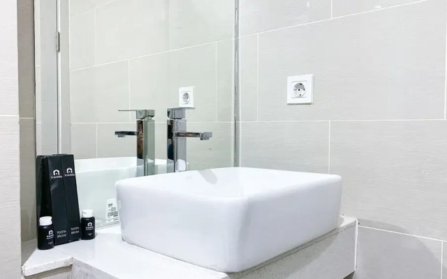 New And Modern Studio At Daan Mogot City Apartment