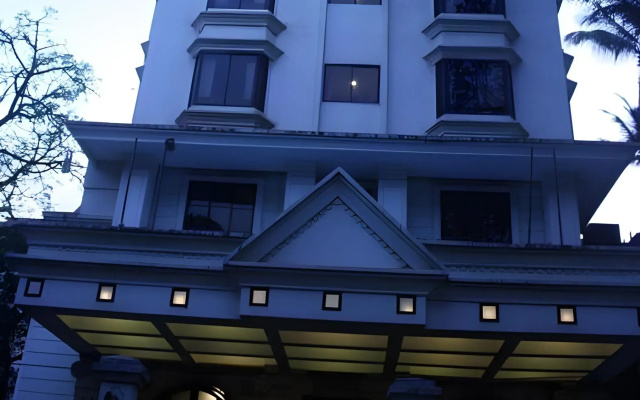 Hotel Karl Residency