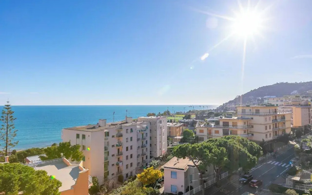 Sofy Apartment- Sea View & Private Parking