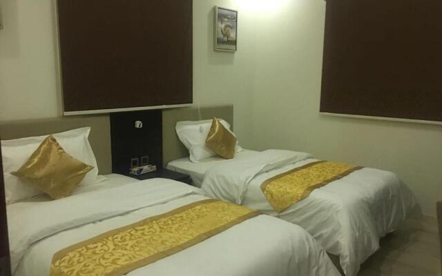 Nourth House Aparthotel
