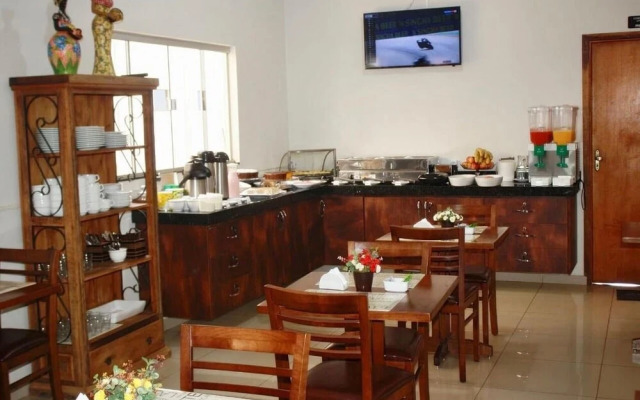 Hotel Tres Americas