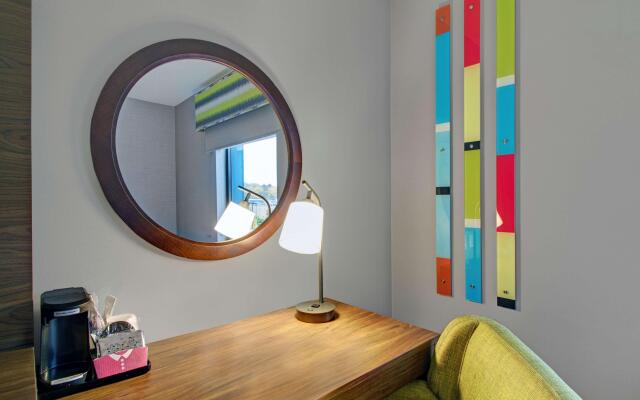 Hampton Inn & Suites Syracuse Dewitt
