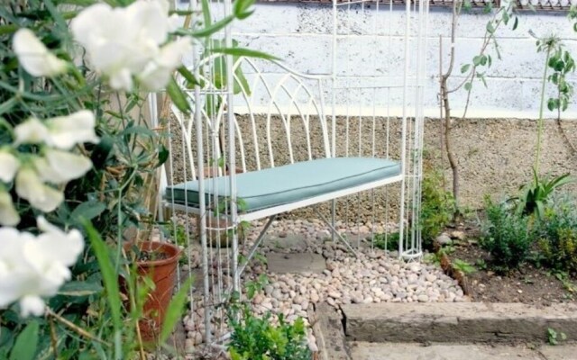 42a Bridgefoot Path, Emsworth 99983