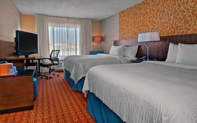 Fairfield Inn & Suites Fort Worth I-30 West near NAS JRB