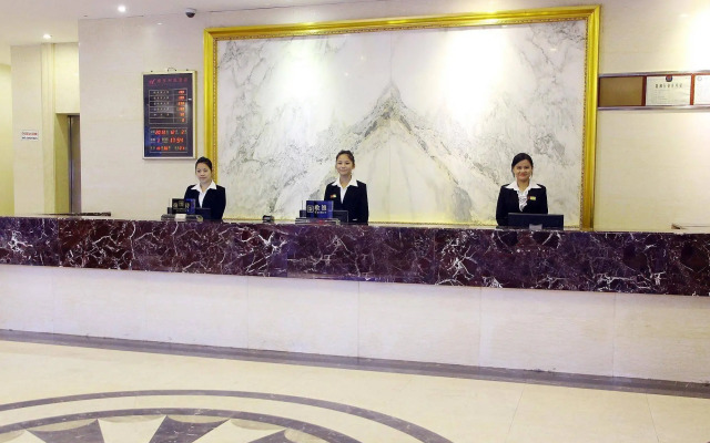 Victoria Hotel
