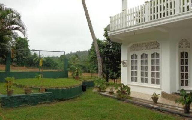 Sethsura Grand Hotel