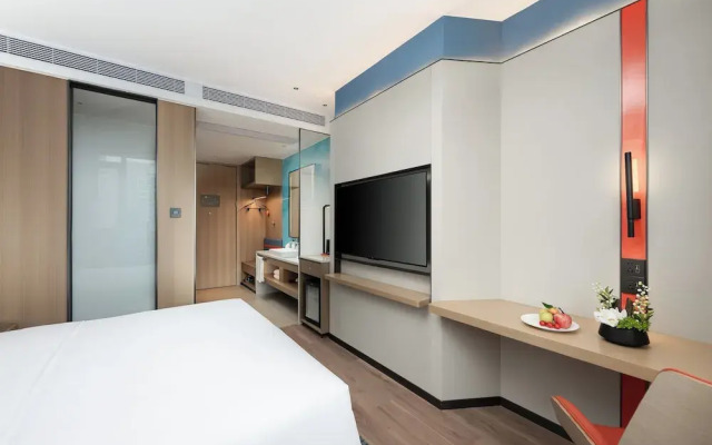 Holiday Inn Express Haikou Xiuying Port by IHG