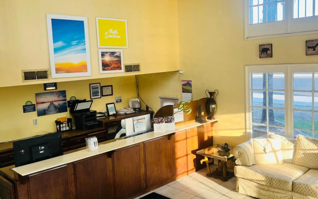 Days Inn by Wyndham Hemet