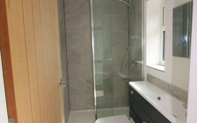 Cosy Double or Twin Studio Near Shearsby, England