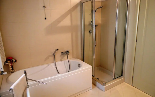 Stay in a Cozy Vello Apartment