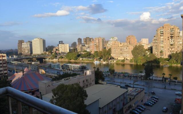 Agouza NileView Apartment