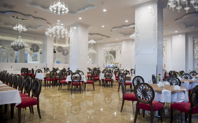 Q Premium Resort Hotel