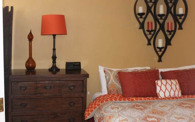 Casa Blanca 3BR CA 206 by Casago