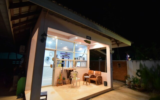 Pinthong Resort - Adults Only