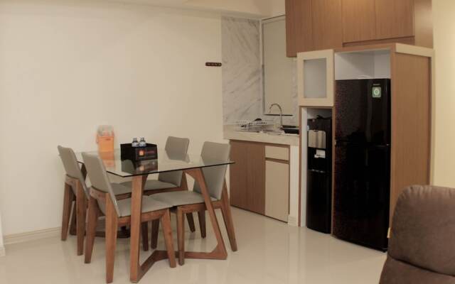 Minimalist And Cozy 3Br At Meikarta Apartment