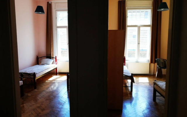 Treestyle Hostel