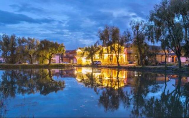 Lijiang Lake House