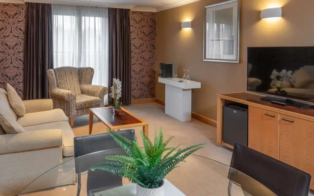 Hampshire Court Hotel & Spa