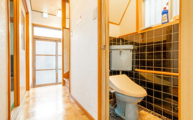 Sakuragawa No Hakugetu Osaka Castle Villa