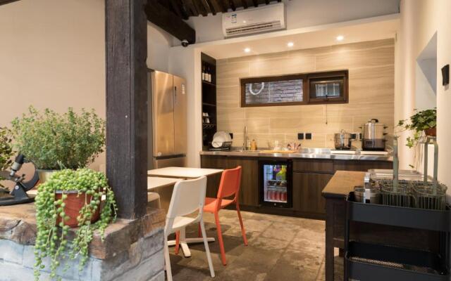 Courtyard Guesthouse