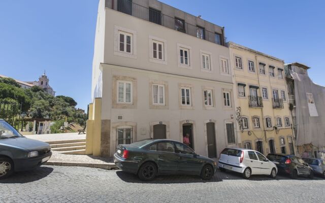 Blue Garden Apartment