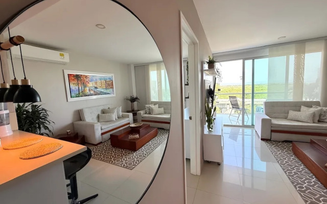 Condominio frente al mar  Morros Epic.