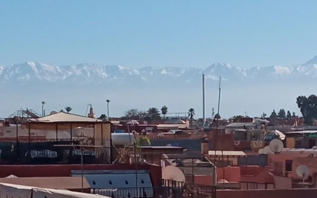 Riad Heklek- Ouarzazate Breakfast Included