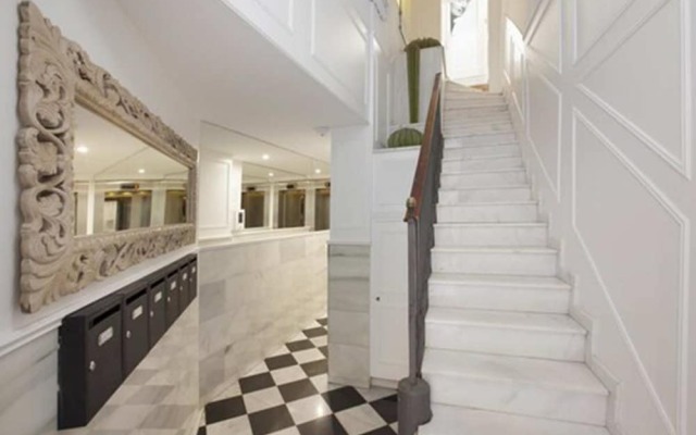 Enjoybcn Dali Apartments