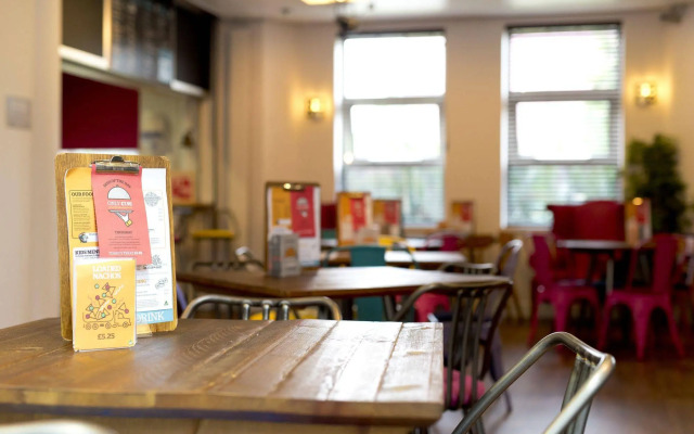 YHA London Thameside - Hostel
