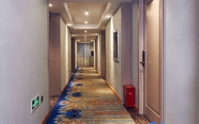 WP Guo Creative Hotel (Cangnan EMU Station Store)