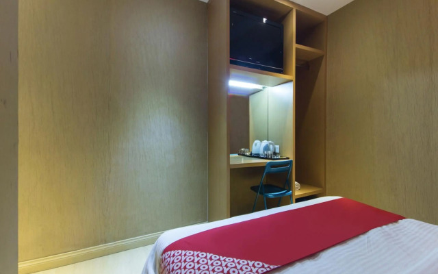 OYO 90894 Hotel Smc I-city