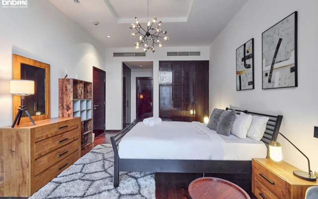 3B-Tiaraaquamarine-505 By Bnbmehomes