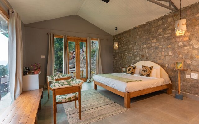 Seclude Pangot Perch