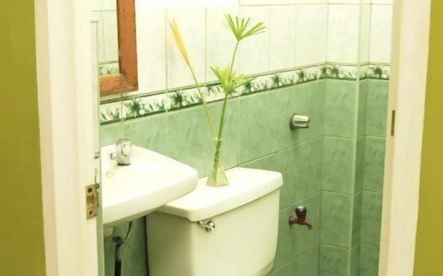 Bamboo Garden Business Inn