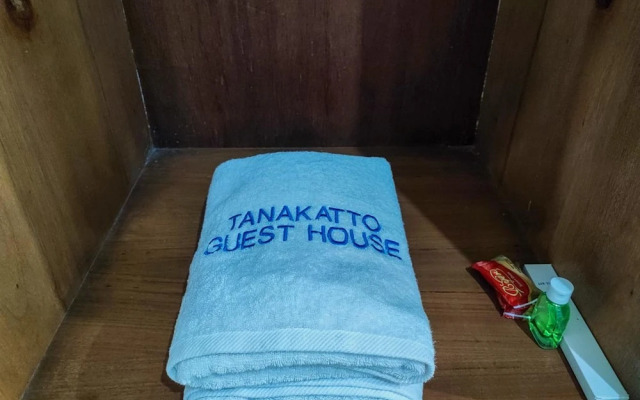 RedDoorz @ Tanakatto Homestay Waikabubak