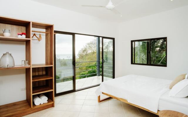 Vivo Nosara Hotel
